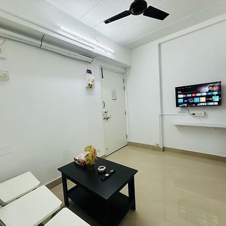 1Br Service Apt In Parel By Flora Stay Mumbai Exterior foto